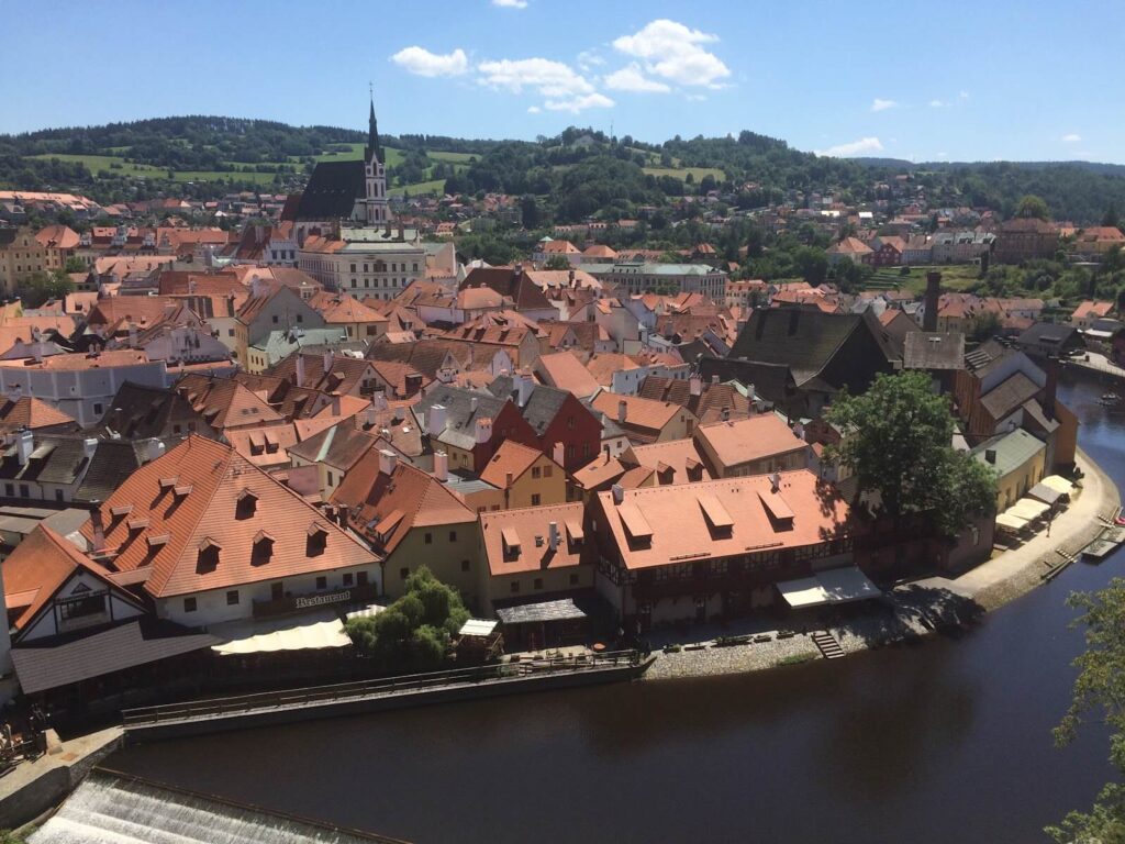 excursões saindo de Praga para destinos históricos da República Tcheca com guia em português